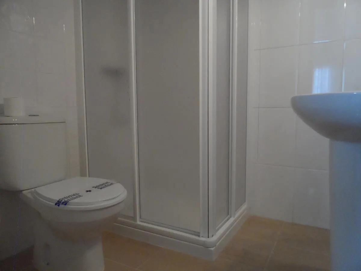 בית הארחה באזה Hostal Restaurante Casa Grande